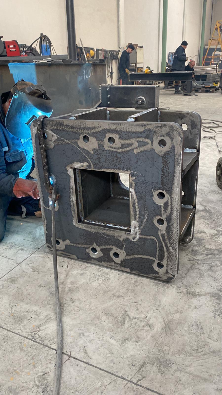 Çelik Konstrüksiyon - Erbaşı Vinç